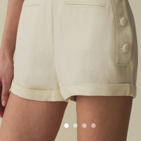 Doen Cream Women's Shorts Sz 6 - Picture 1 of 2